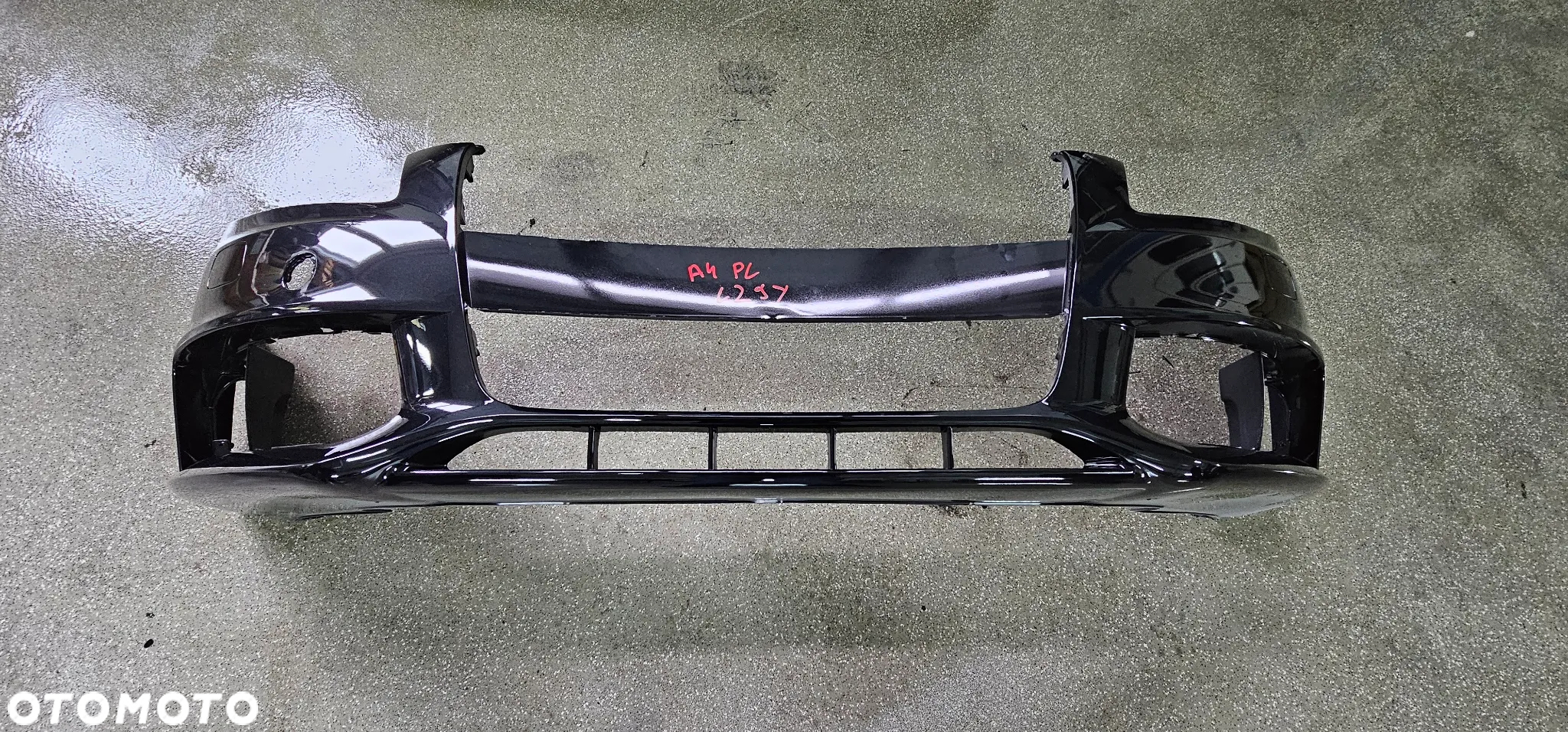 AUDI A4 B8 LIFT BŁOTNIK  PRZÓD PRAWY / LEWY W KOLOR: LZ9Y - 4