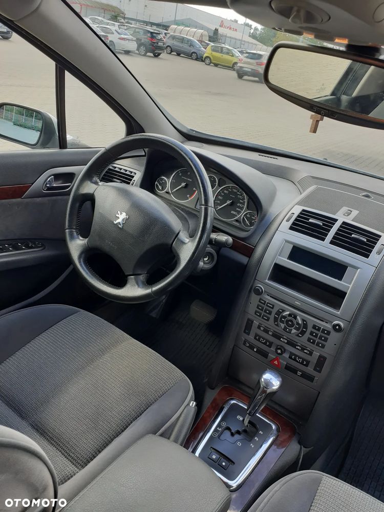 Peugeot 407 2.0 HDI Sport n.gama - 18