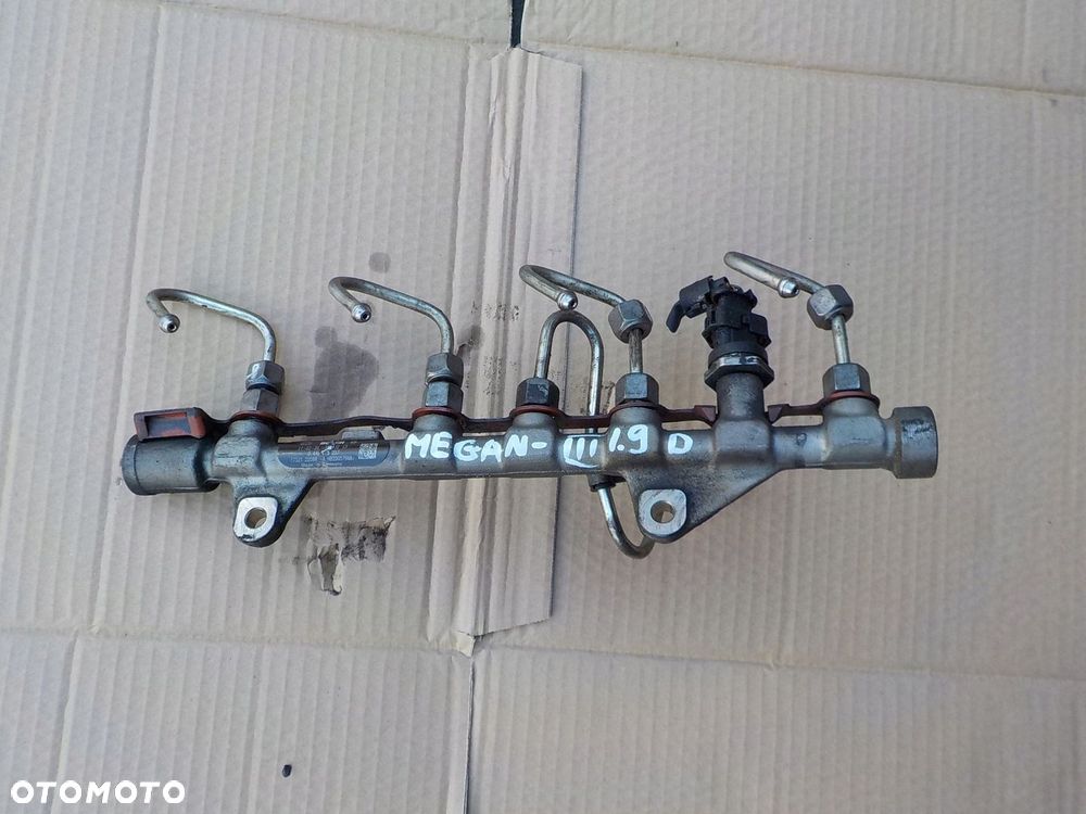 czujnik ciśnienia listwa renault megane III 1,9 dci 8200576683 8200576687 - 1