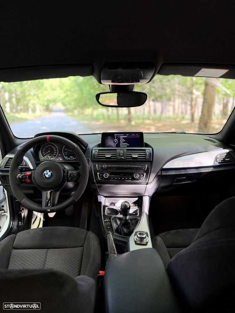 BMW 120 d xDrive Pack M - 12