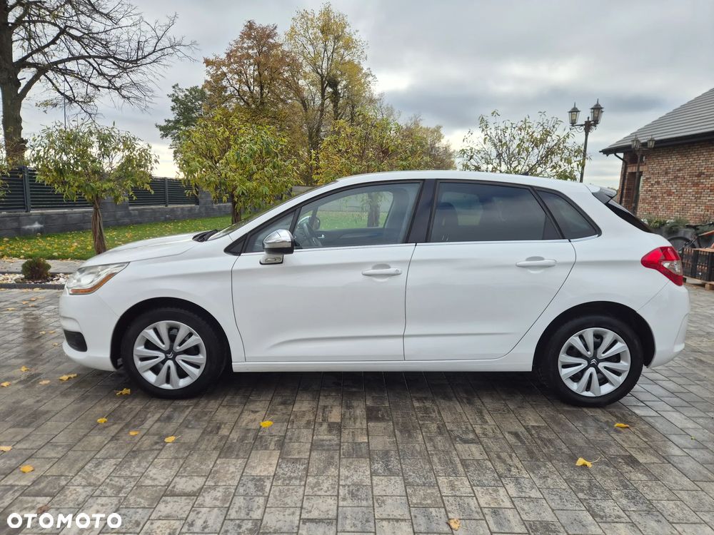 Citroën C4 e-HDi 115 Exclusive - 11