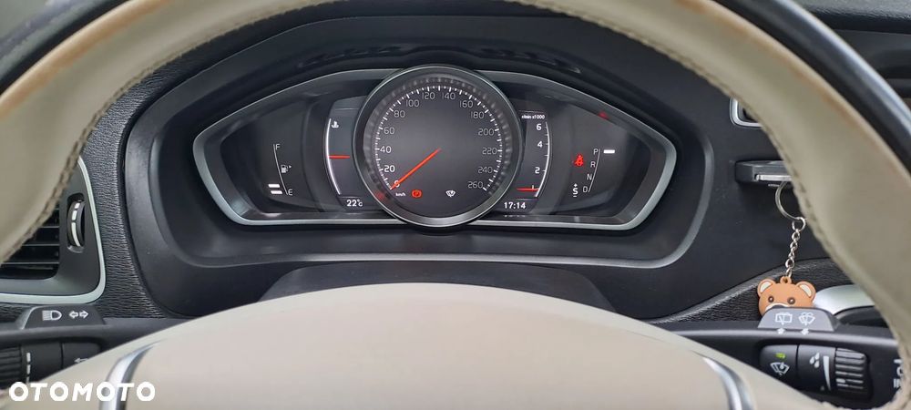 Volvo V40 T3 Geartronic Momentum - 32