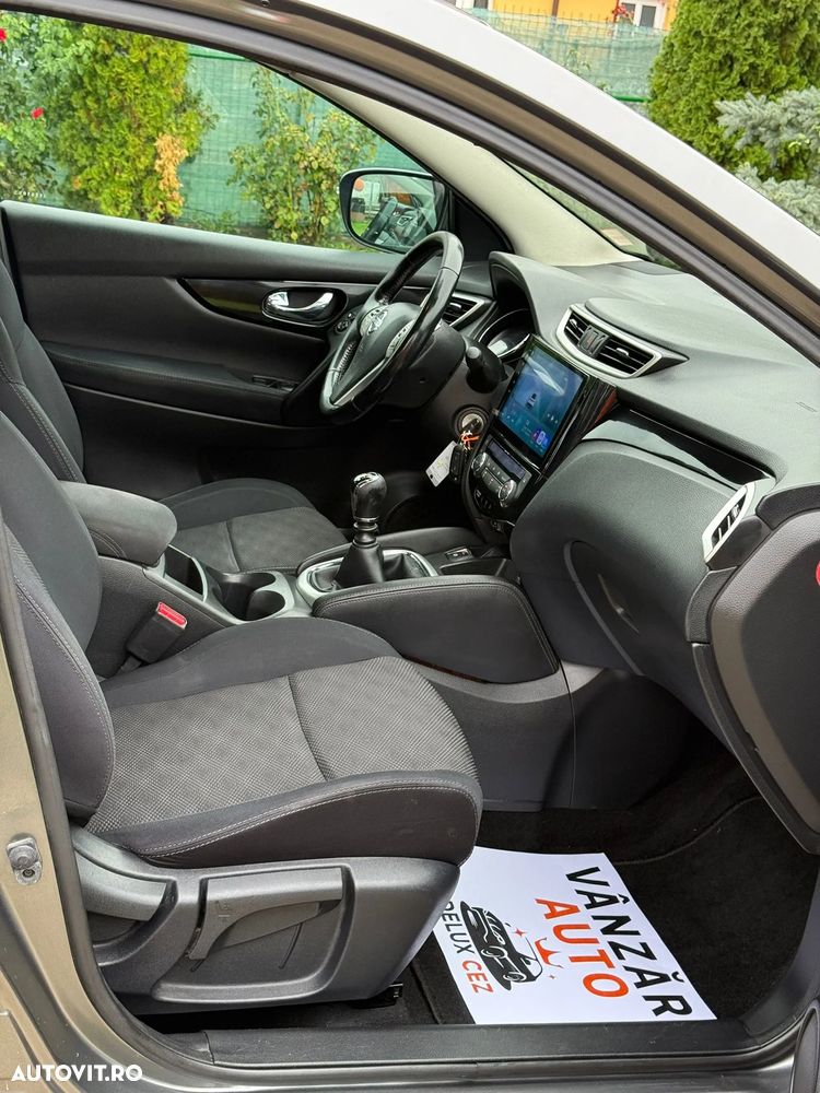 Nissan Qashqai 1.5 DCI Start/Stop N-Connecta - 9