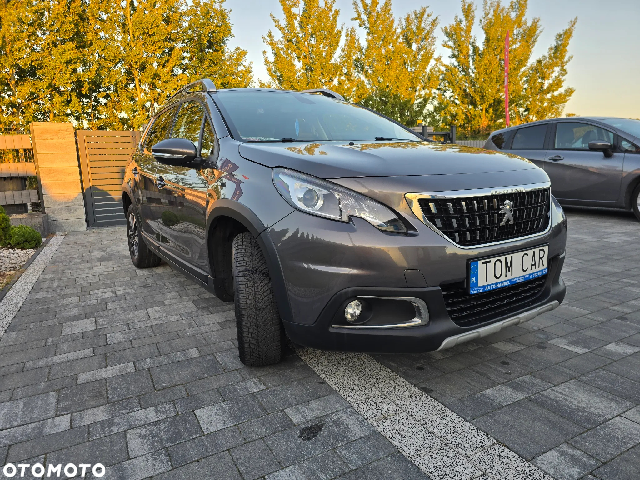 Peugeot 2008 1.2 Pure Tech GPF Allure S&S - 5