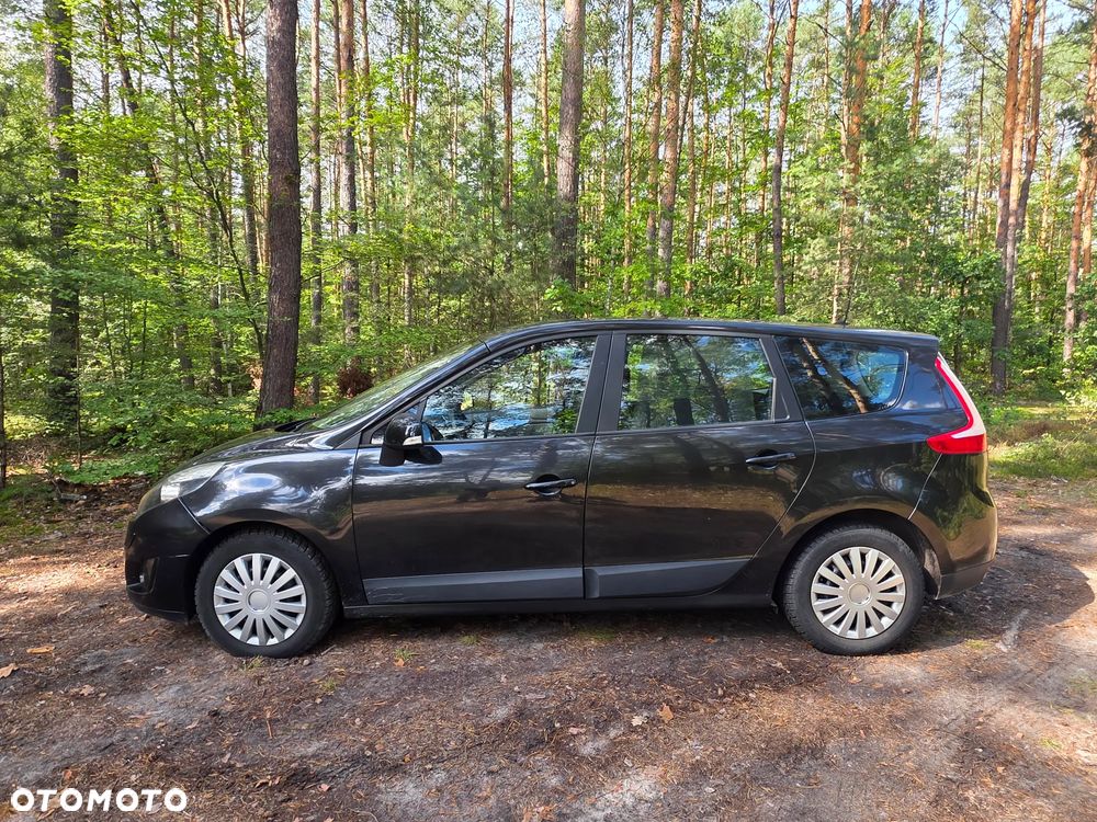 Renault Grand Scenic Gr 1.9 dCi Emotion - 9
