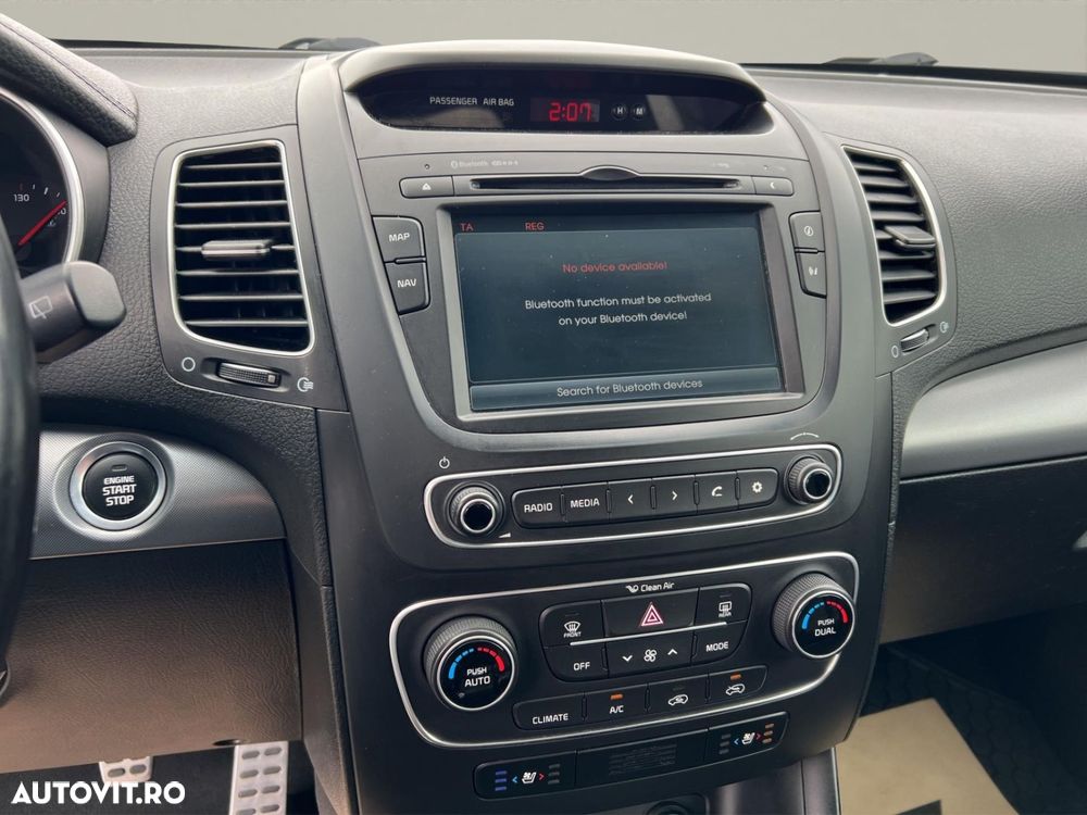 Kia Sorento 2.2 DSL 4x4 Executive - 30