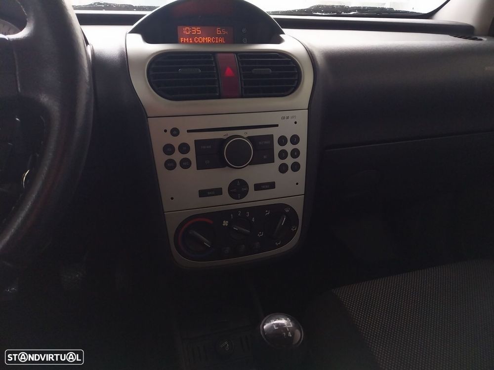 Opel Corsa 1.2 Twinport Silver Plus - 7