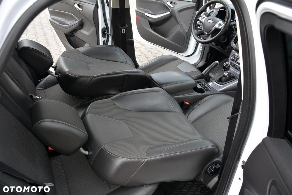 Ford Focus 1.6 EcoBoost Start-Stopp-System Titanium - 23