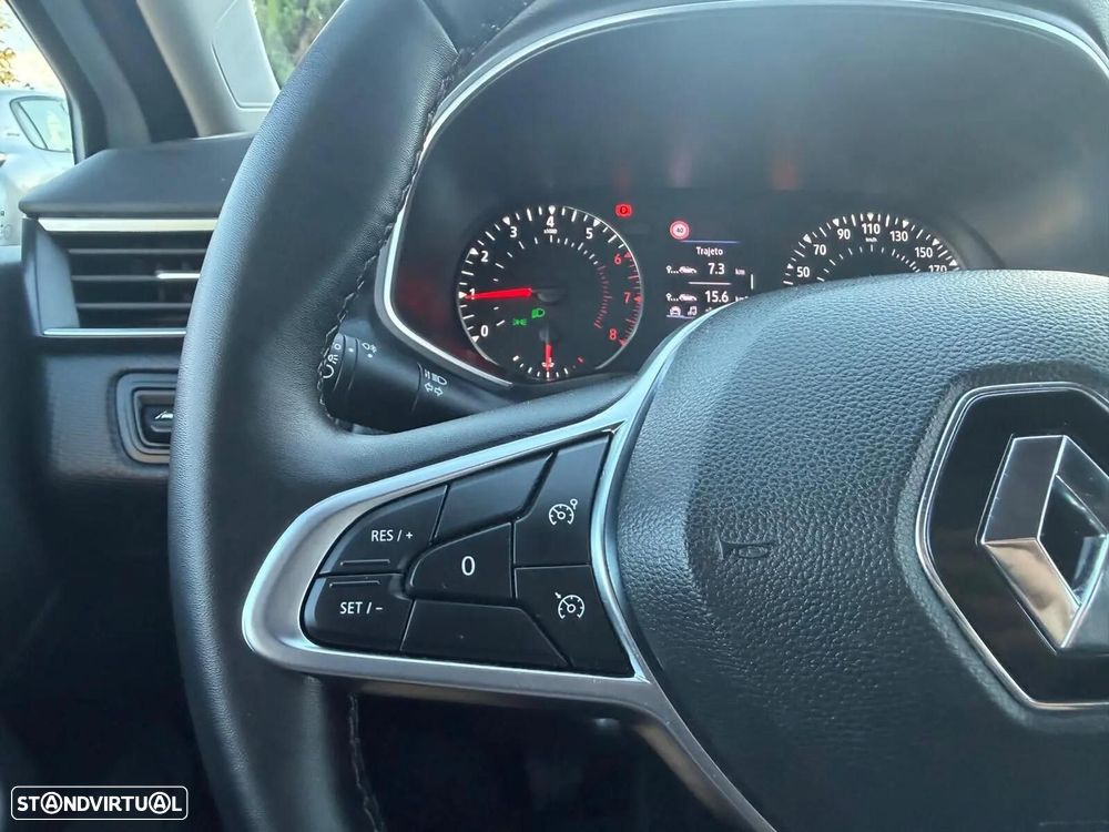 Renault Clio 1.0 TCe Exclusive - 24