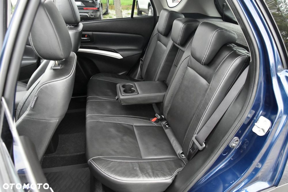 Suzuki SX4 S-Cross 1.6 DDiS 4x4 limited+ - 24