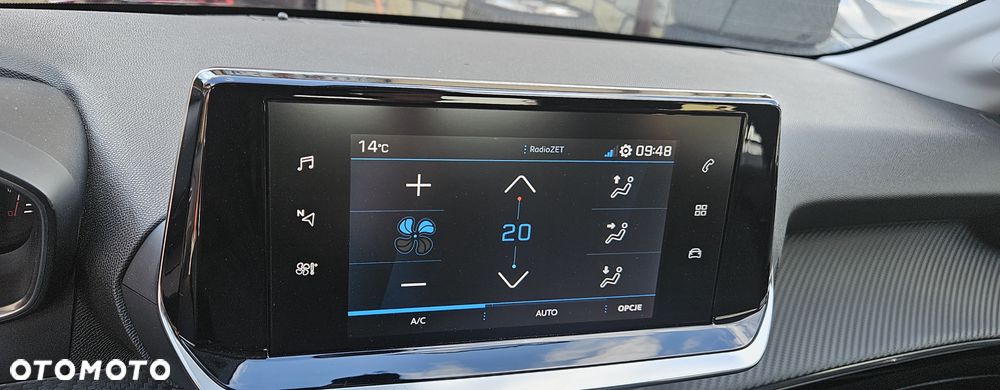 Peugeot 208 Benzin 100 Style - 29
