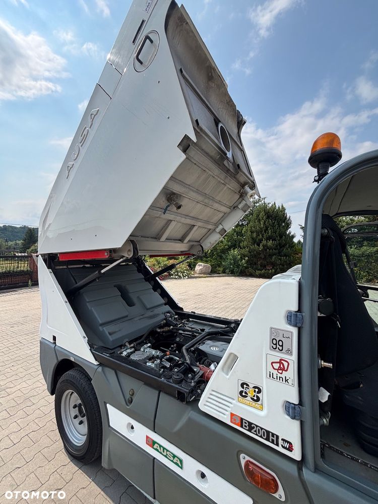Schmidt AUSA B200H - 12