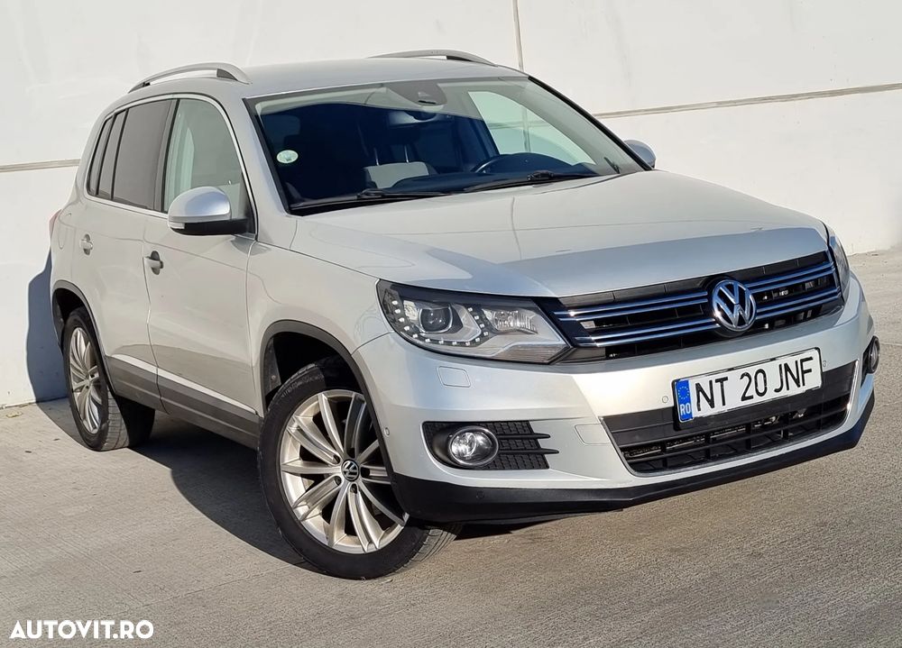 Volkswagen Tiguan 2.0 TDI DPF 4Motion BlueMotion Technology Exclusive - 12
