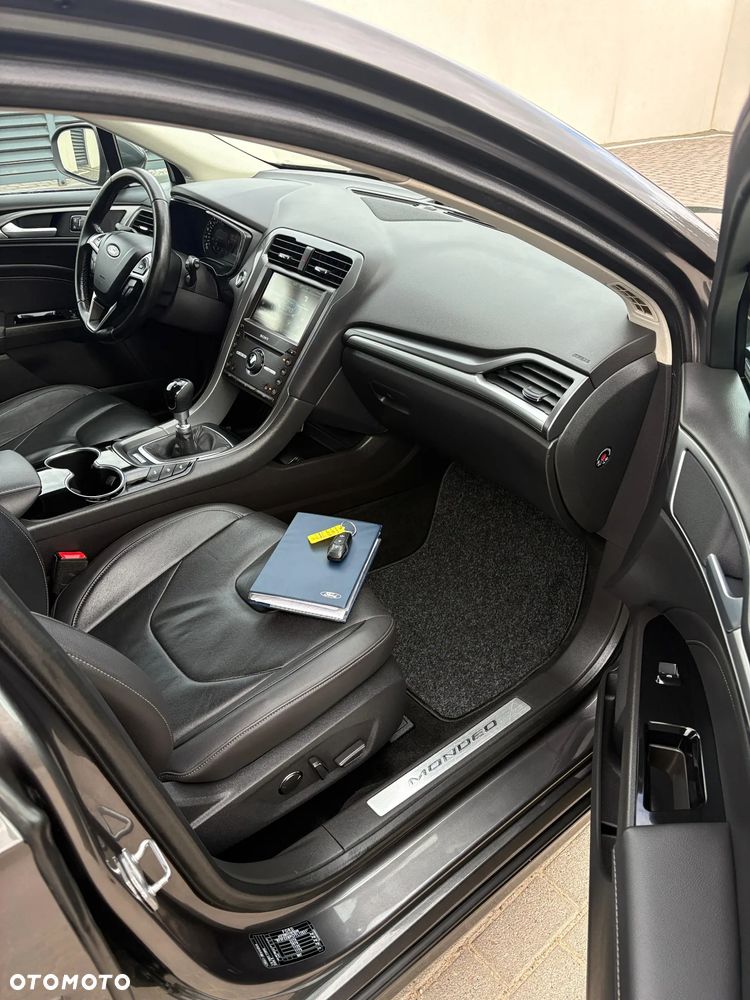 Ford Mondeo 1.6 TDCi ECOnetic Start-Stopp Titanium - 20