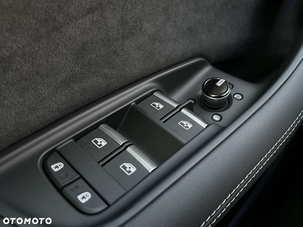 Audi Q7 - 36