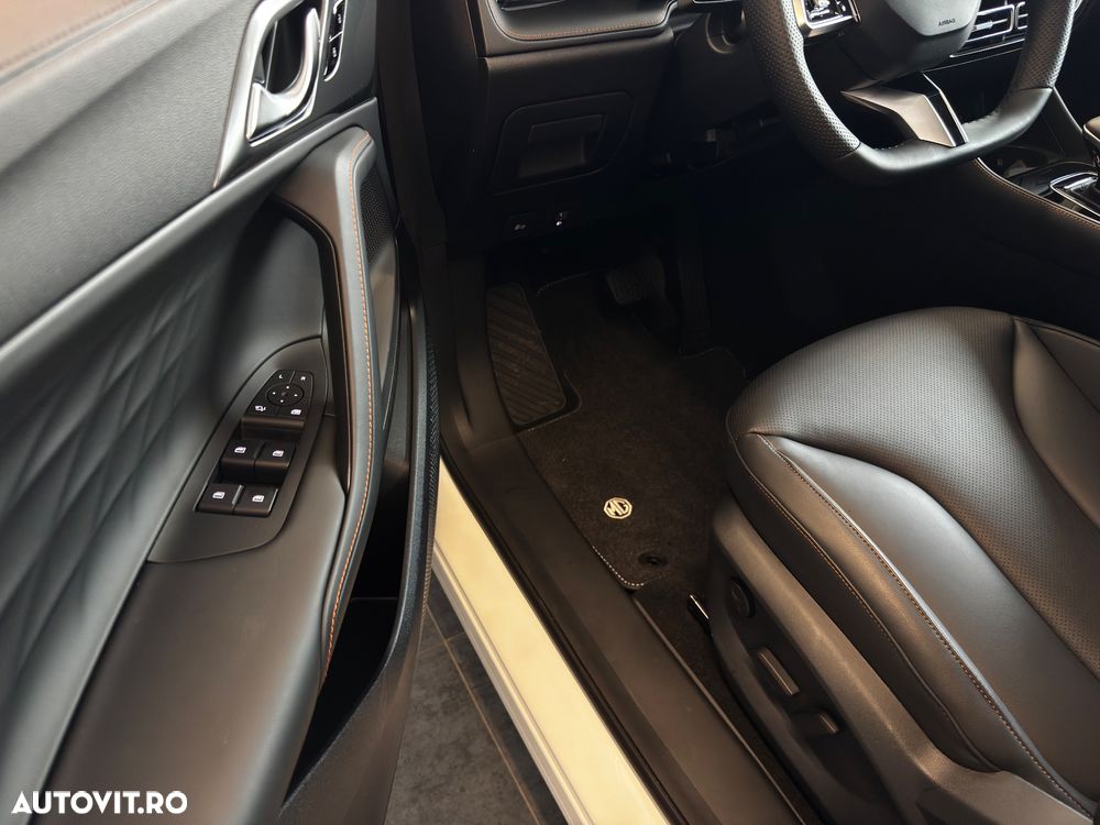 MG HS 1.5 T-GDi HEV Exclusive - 19