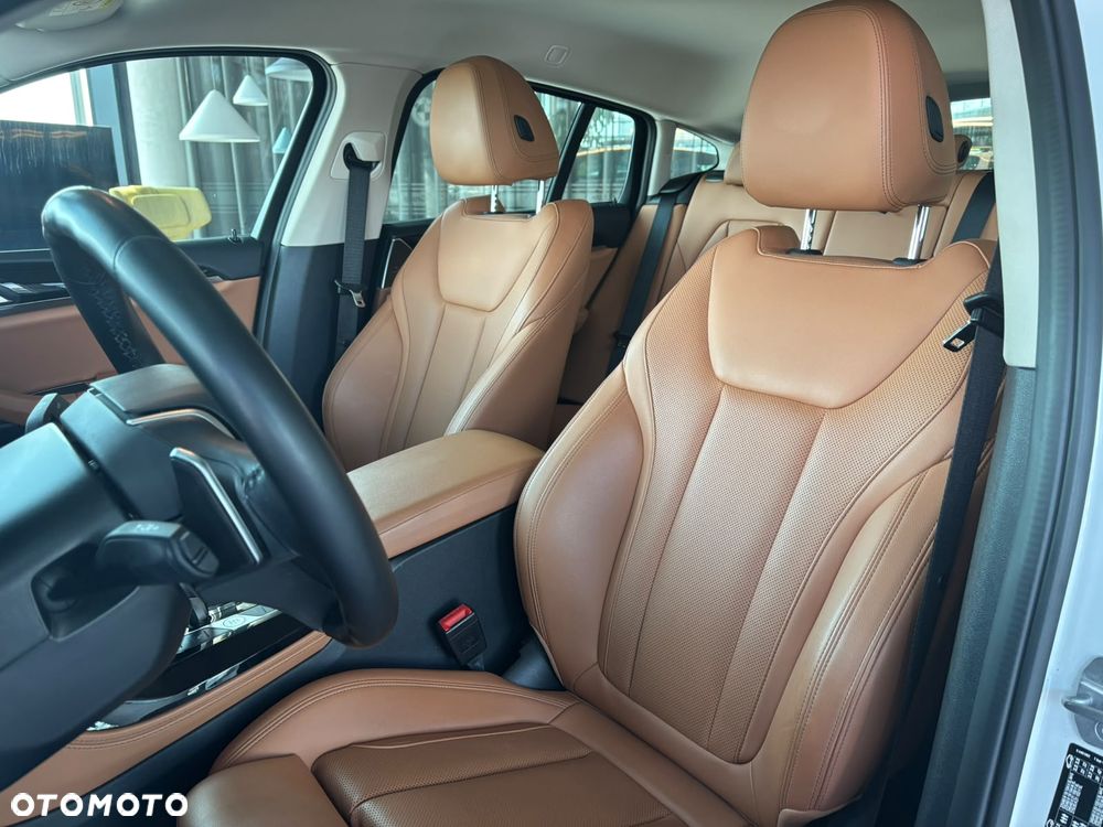 BMW X4 xDrive20d mHEV sport - 14