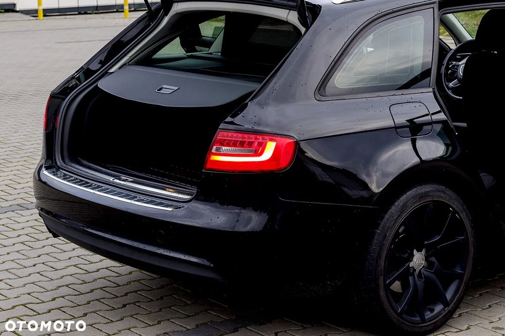 Audi A4 Avant 2.0 TDI Quattro - 11
