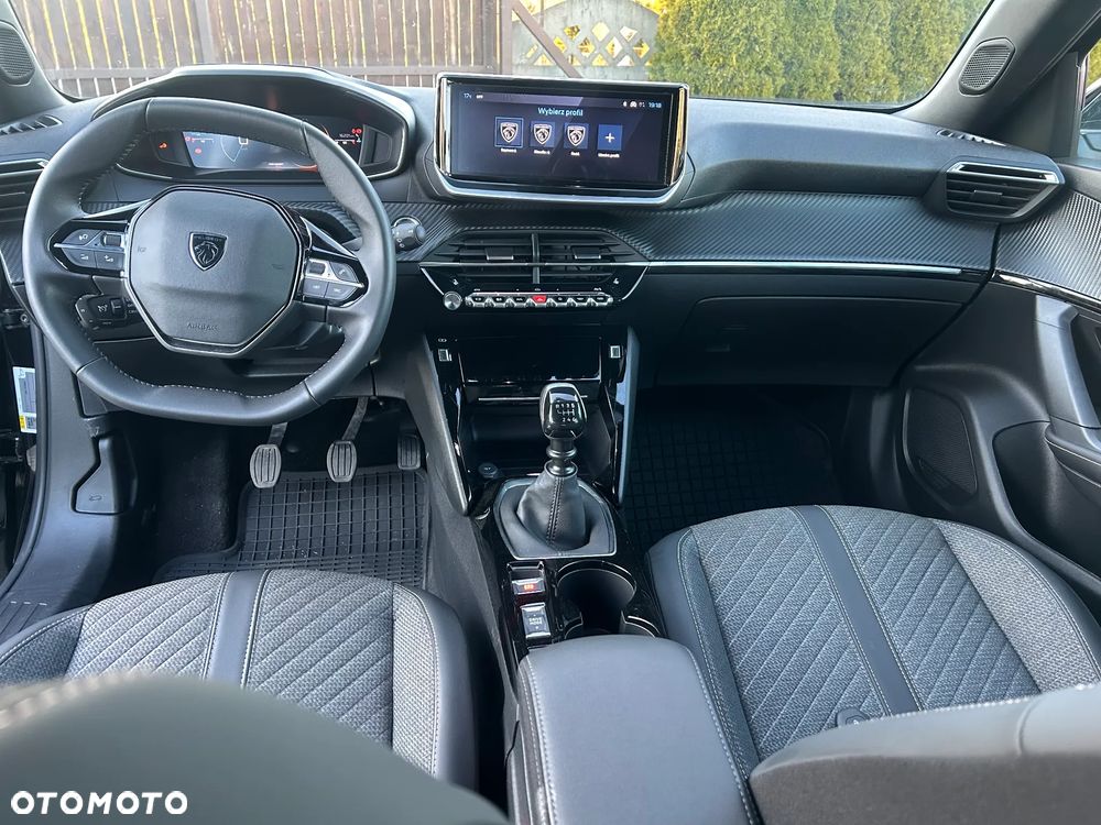 Peugeot 2008 1.2 PureTech Allure Pack S&S - 9