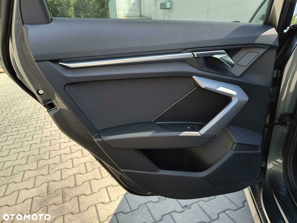 Audi A3 Sportback - 18