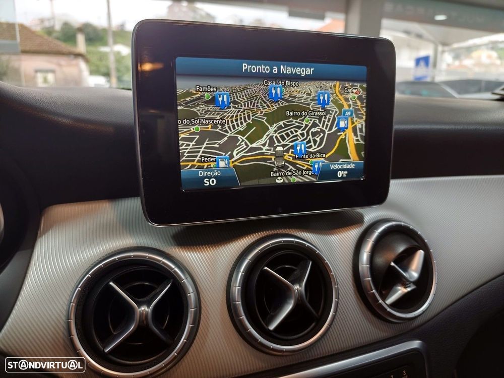 Mercedes-Benz CLA 180 CDI Urban - 18