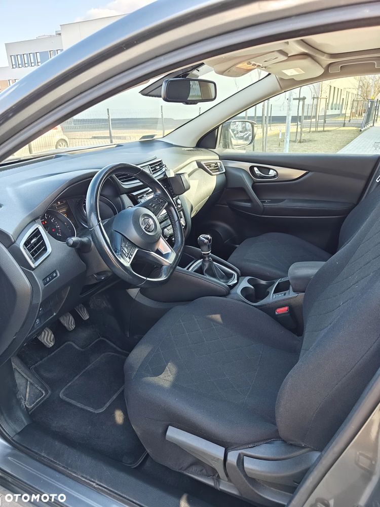 Nissan Qashqai - 10