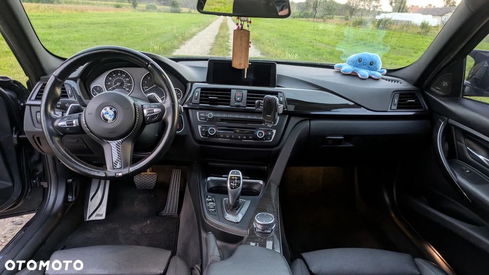 BMW Seria 3 - 31
