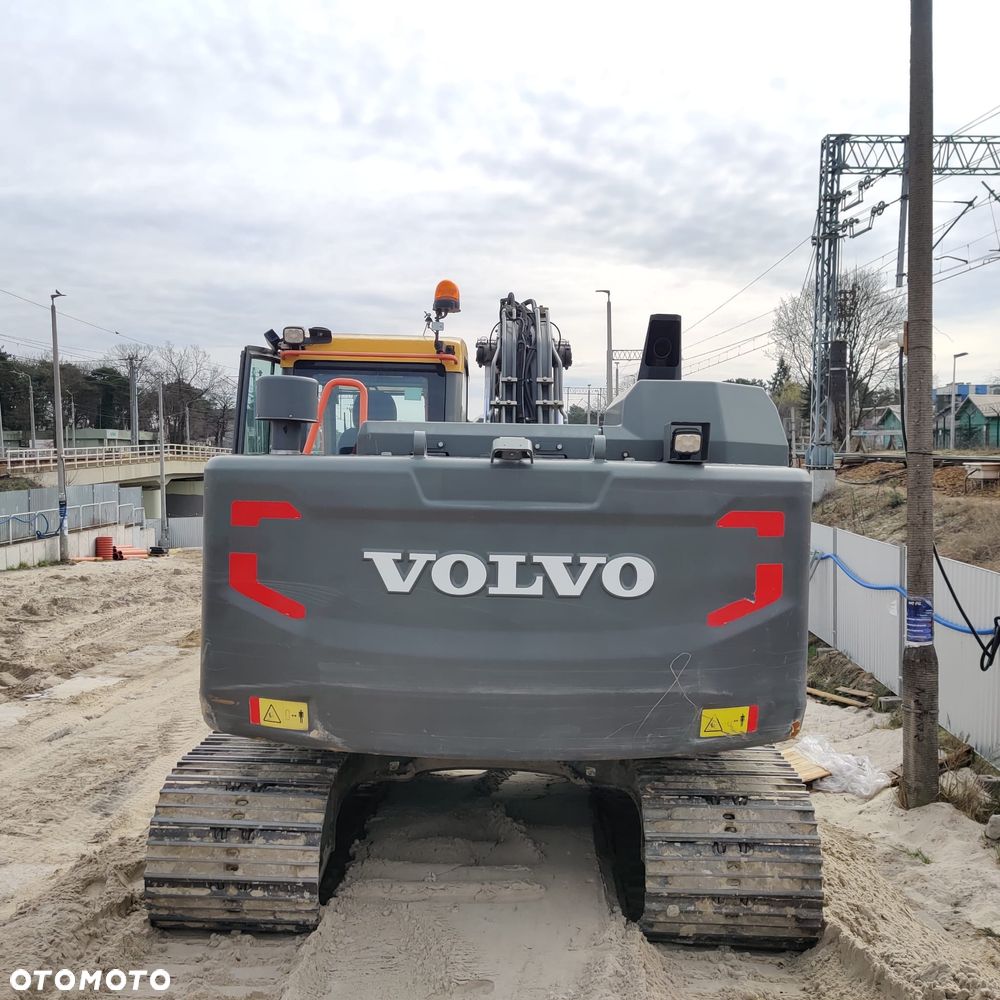 Volvo EC 140 EL - 3
