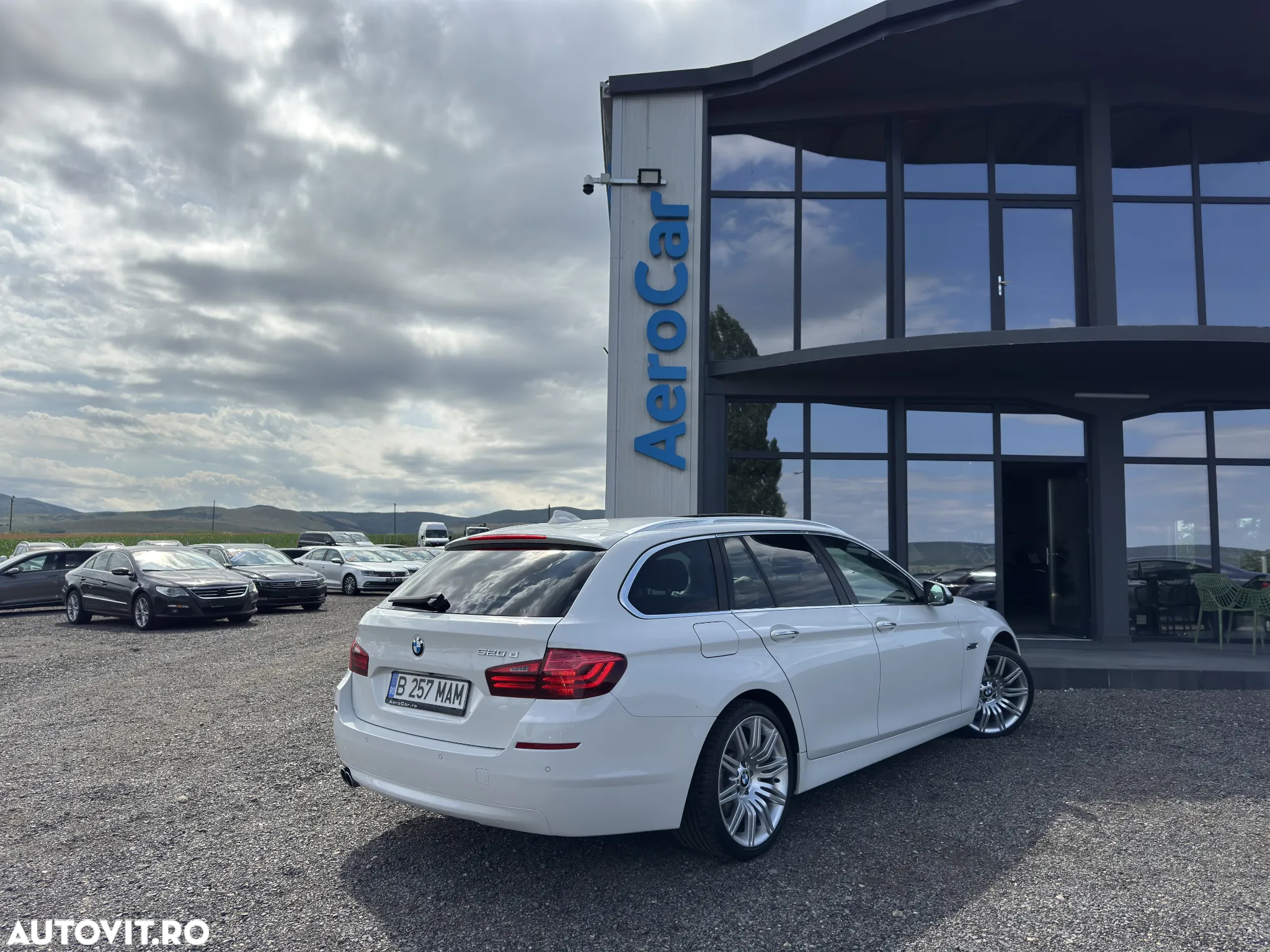 BMW Seria 5 520d - 9