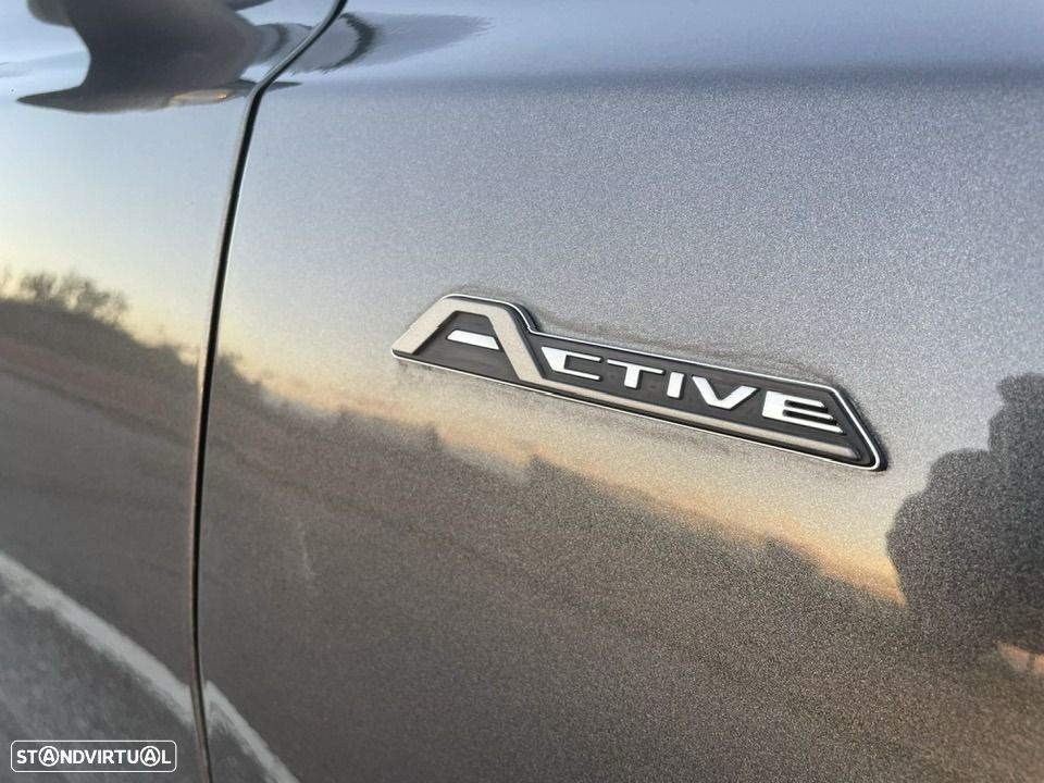 Ford Focus 1.0 EcoBoost Hybrid ACTIVE X - 19