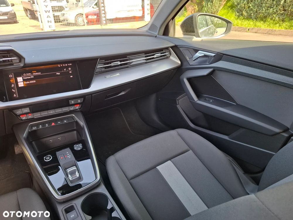 Audi A3 Sportback - 14