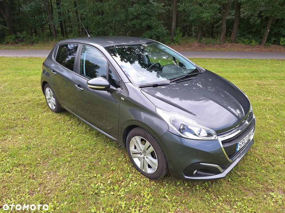 Peugeot 208 1.2 PureTech Style - 1