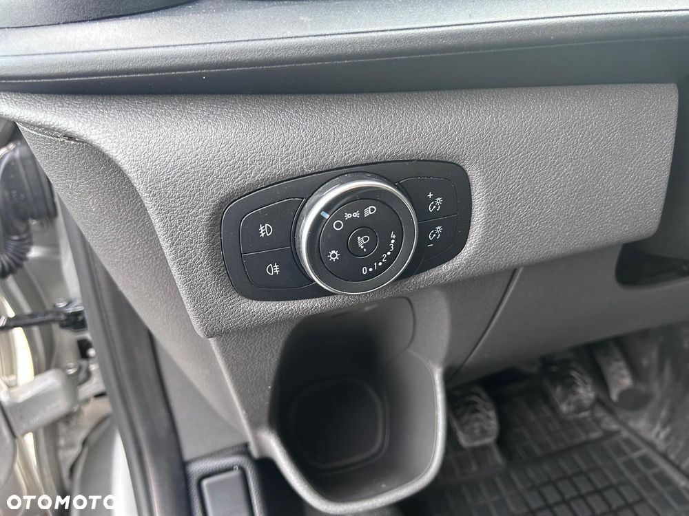 Ford Transit Custom - 10