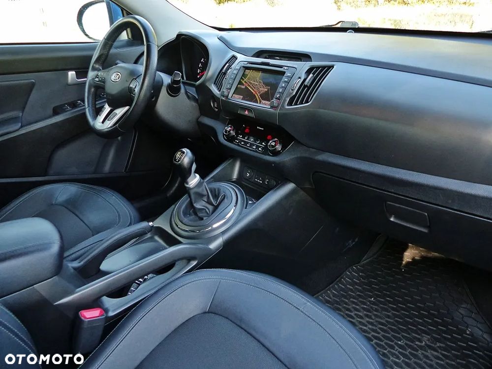 Kia Sportage 2.0 CRDI 4WD Vision - 24