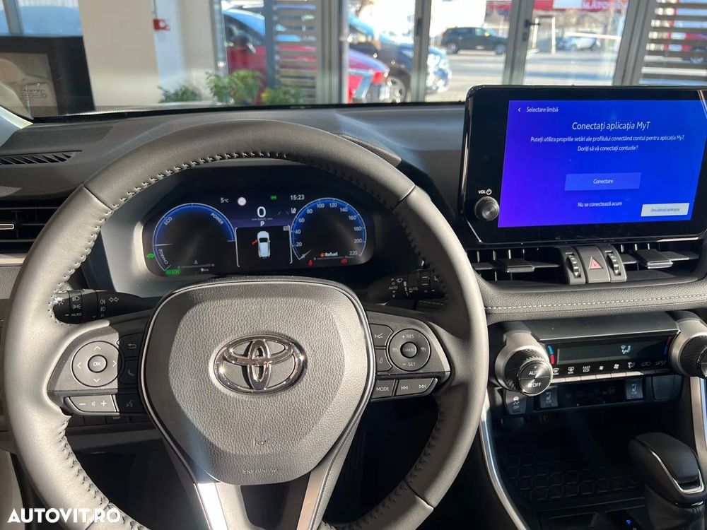 Toyota RAV4 - 12