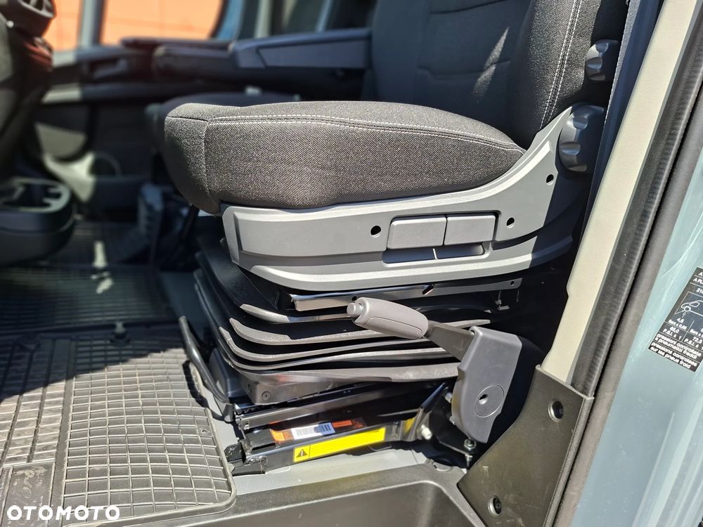 Fiat Ducato Kontener 180KM + Winda - zabudowa 8palet - 19