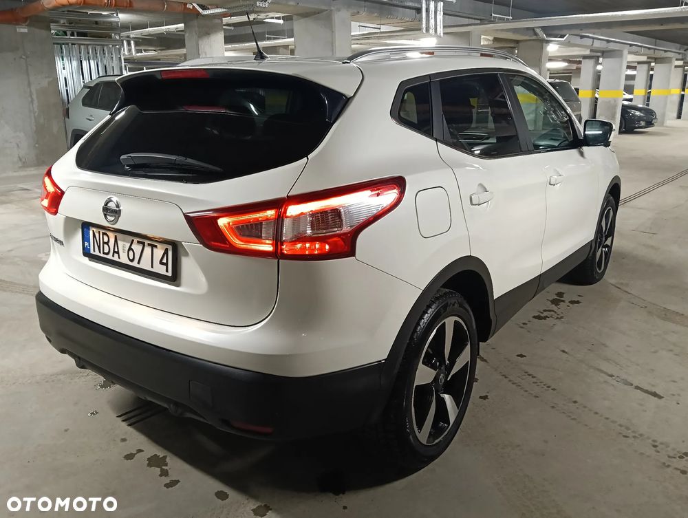 Nissan Qashqai 1.2 DIG-T N-Connecta - 10