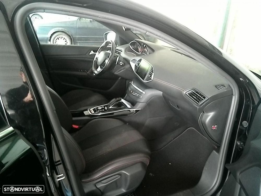 Peugeot 308 SW 1.5 BlueHDi GT Line EAT8 - 5
