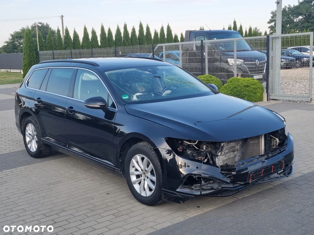 Volkswagen Passat Variant 2.0 TDI SCR DSG Business - 2