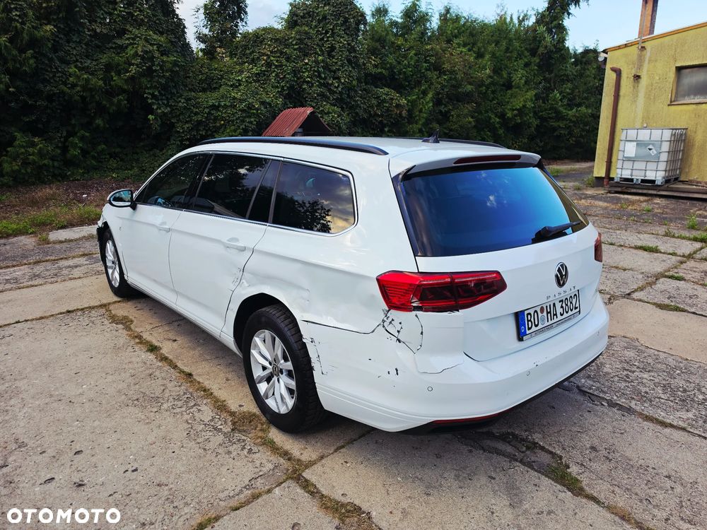 Volkswagen Passat 2.0 TDI SCR Style DSG - 6
