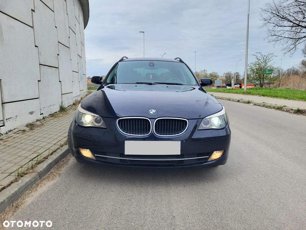 BMW Seria 5 520d Touring - 2