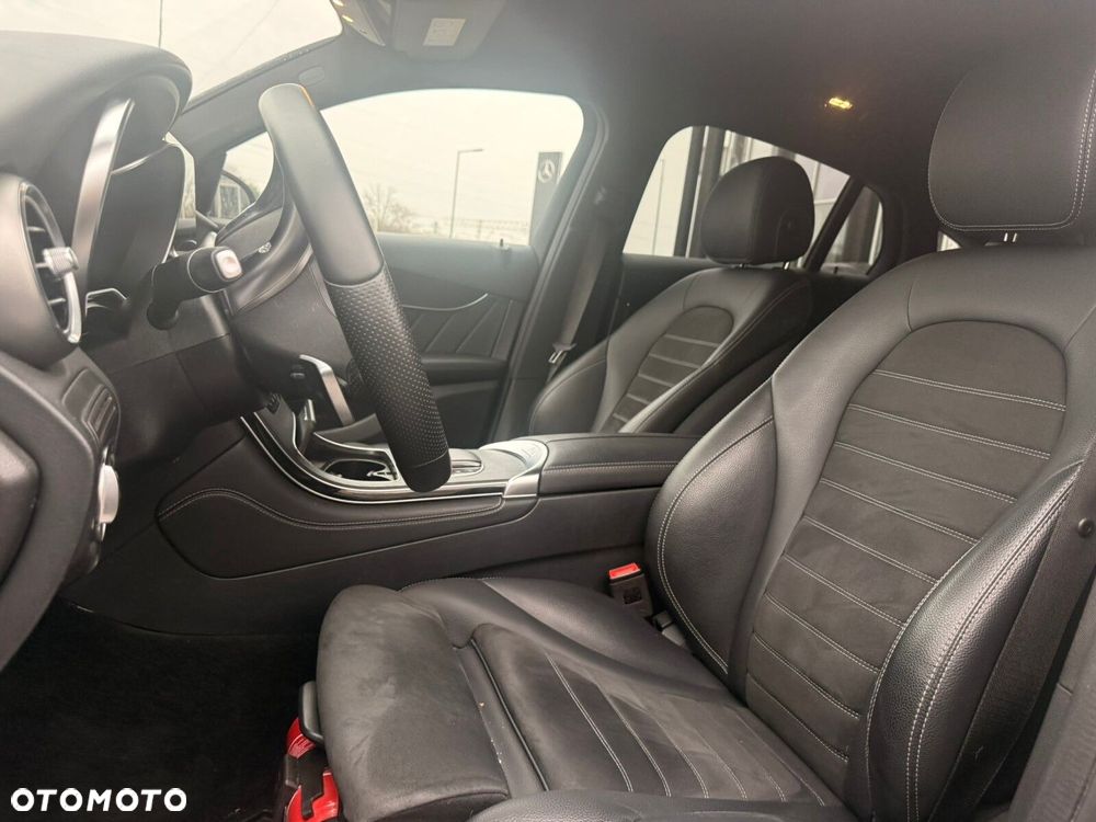 Mercedes-Benz GLC - 6