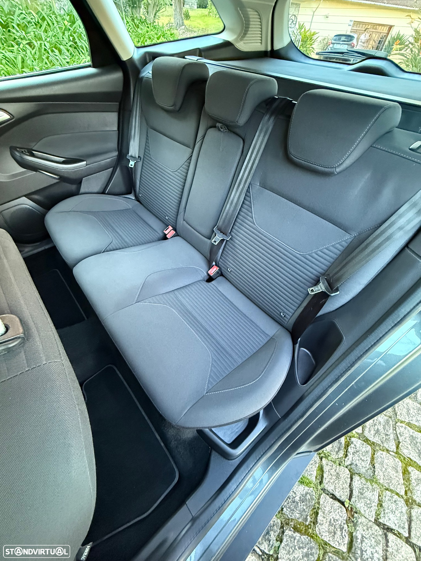 Ford Focus SW 1.5 EcoBlue S&S TITANIUM - 16