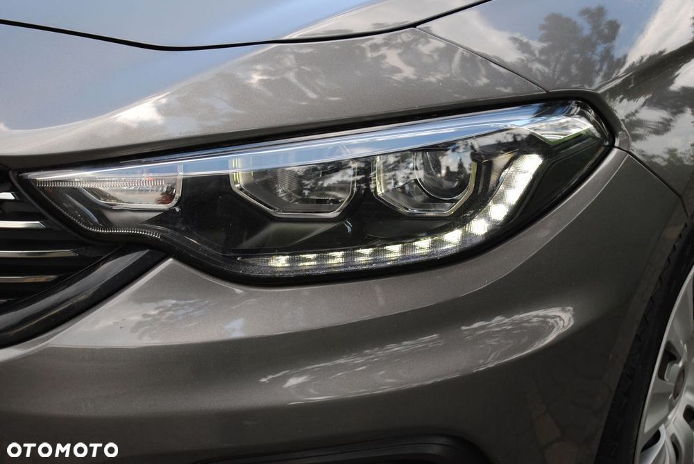 Fiat Tipo 1.4 16V Sport - 10