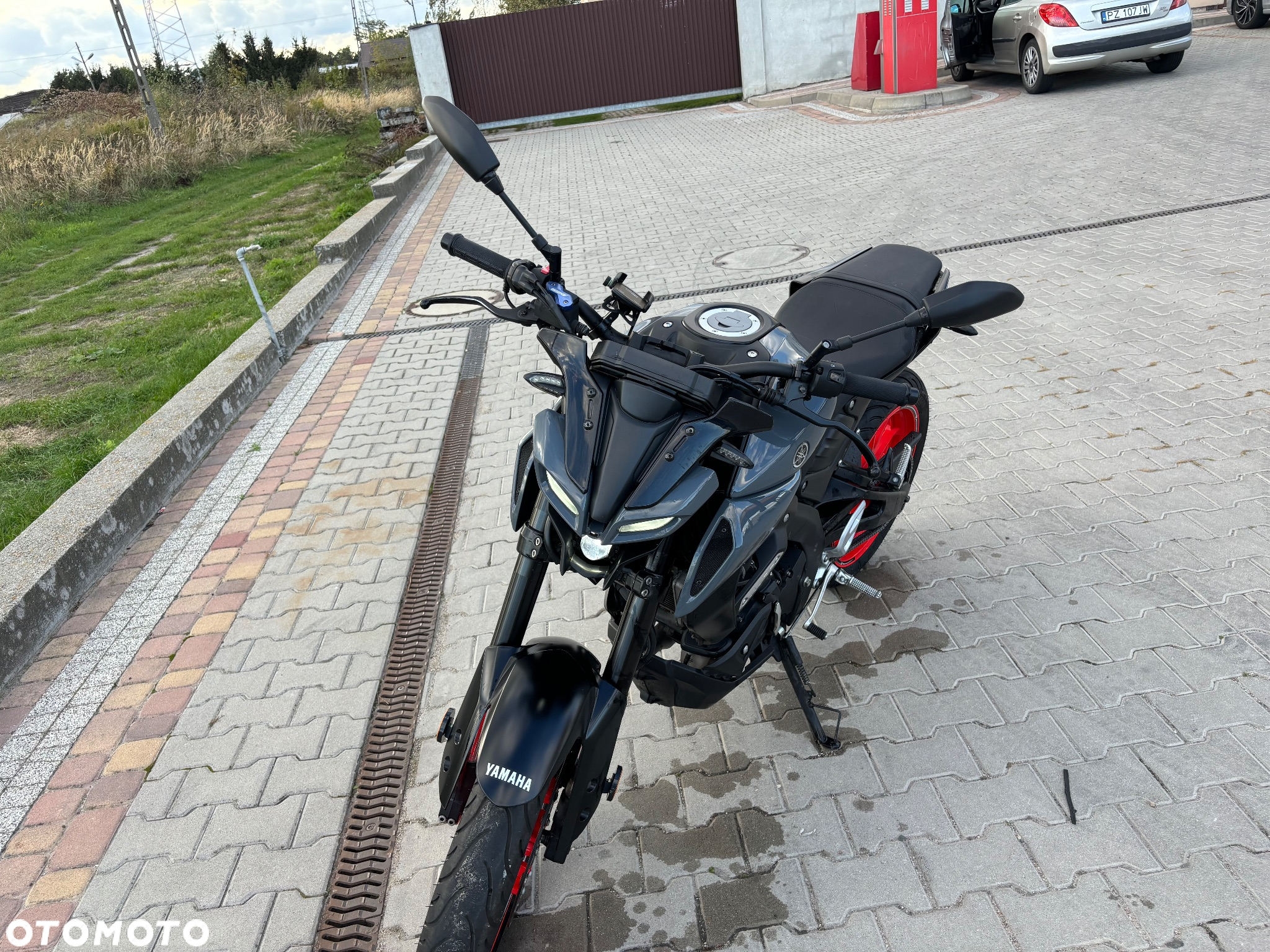 Yamaha MT - 2