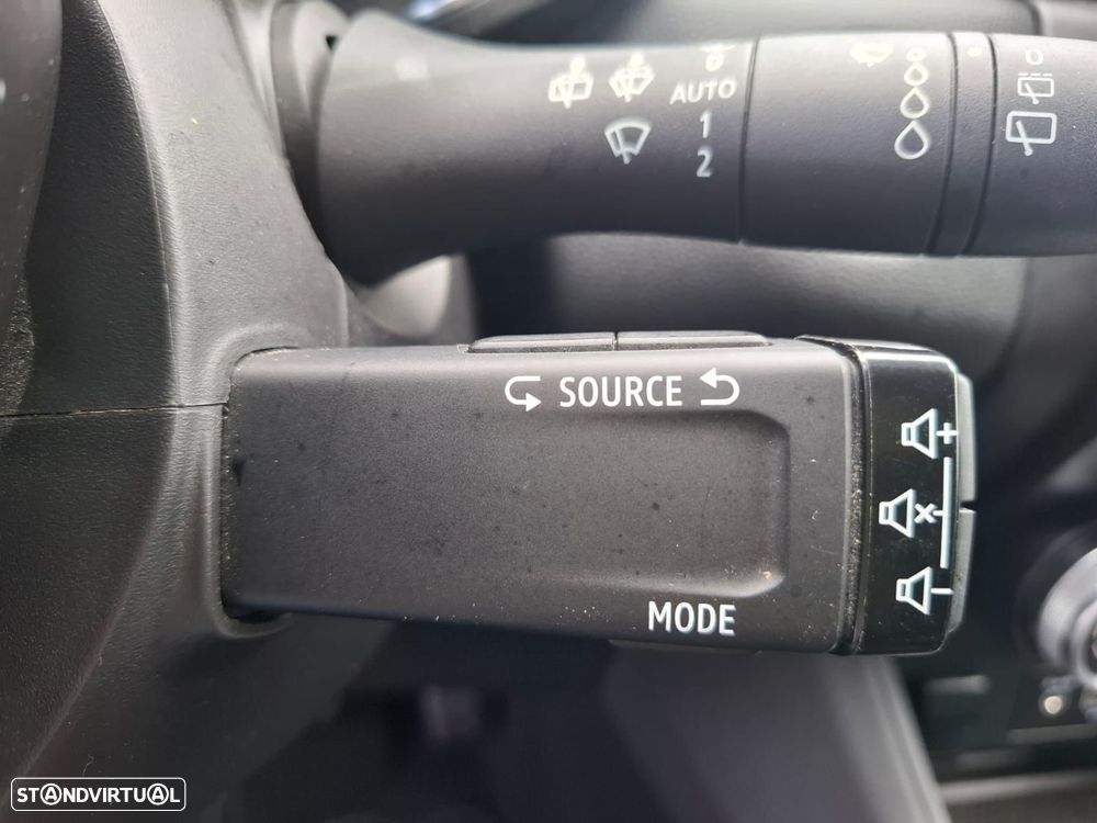 Renault Captur 1.0 TCe Exclusive - 37