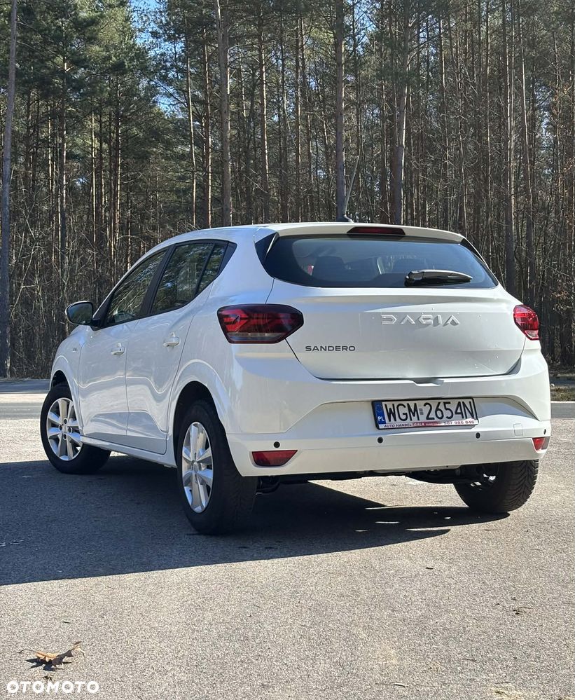 Dacia Sandero - 4