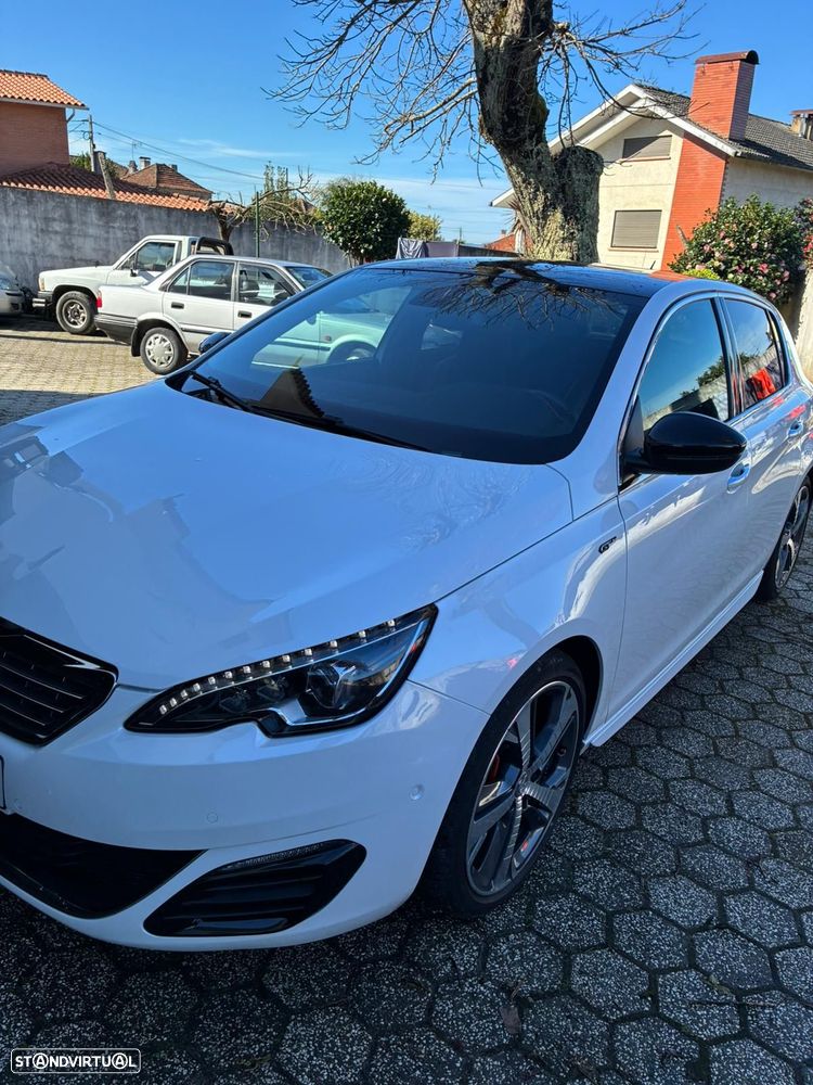 Peugeot 308 - 1