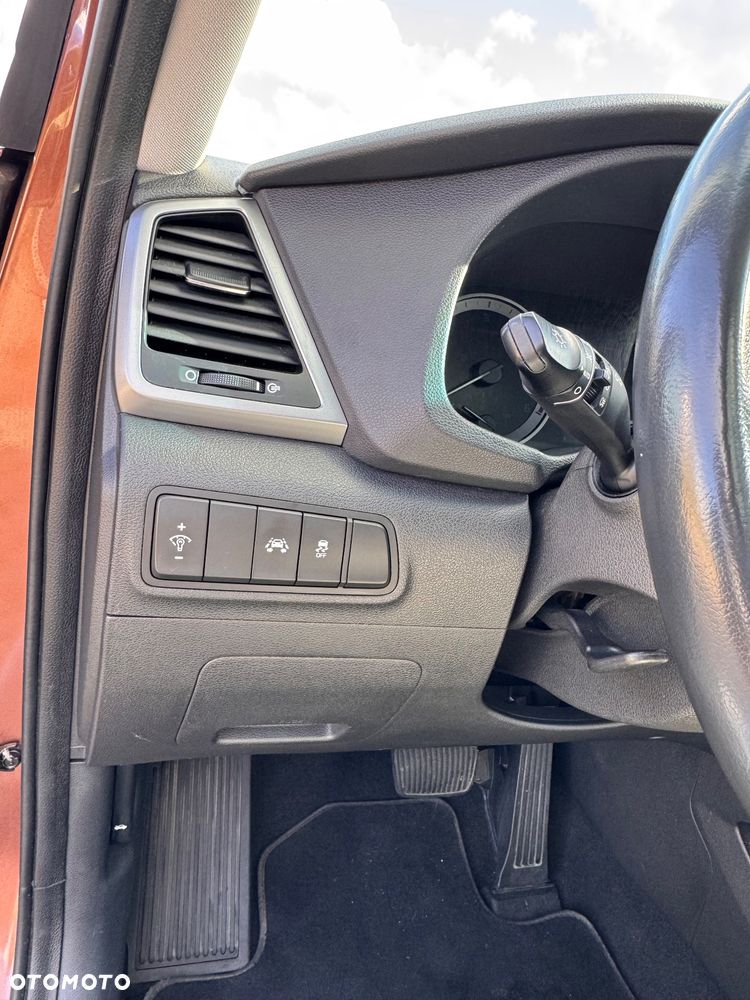 Hyundai Tucson 1.7 CRDI BlueDrive Premium 2WD DCT - 8