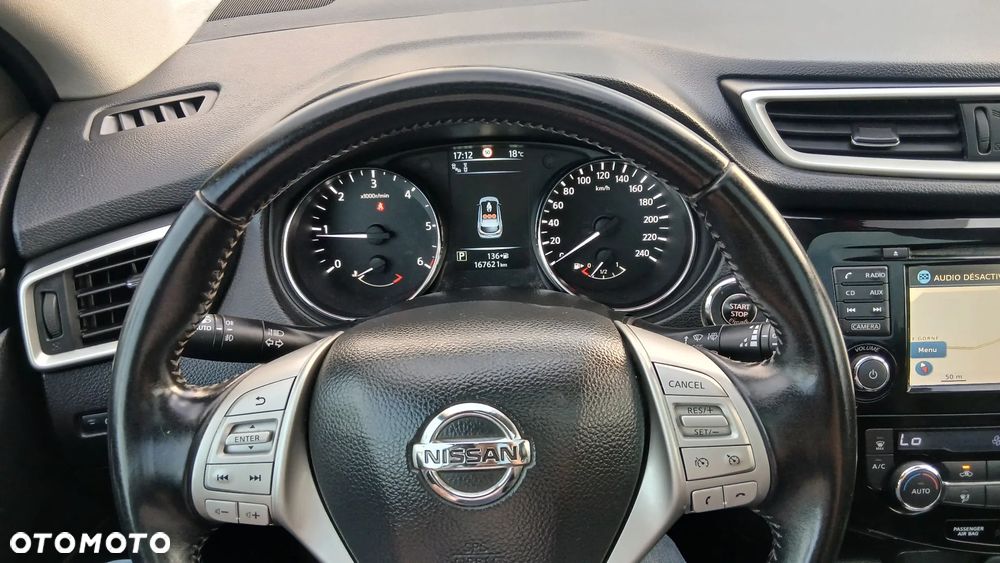 Nissan Qashqai 1.6 DCi Xtronic TEKNA - 19